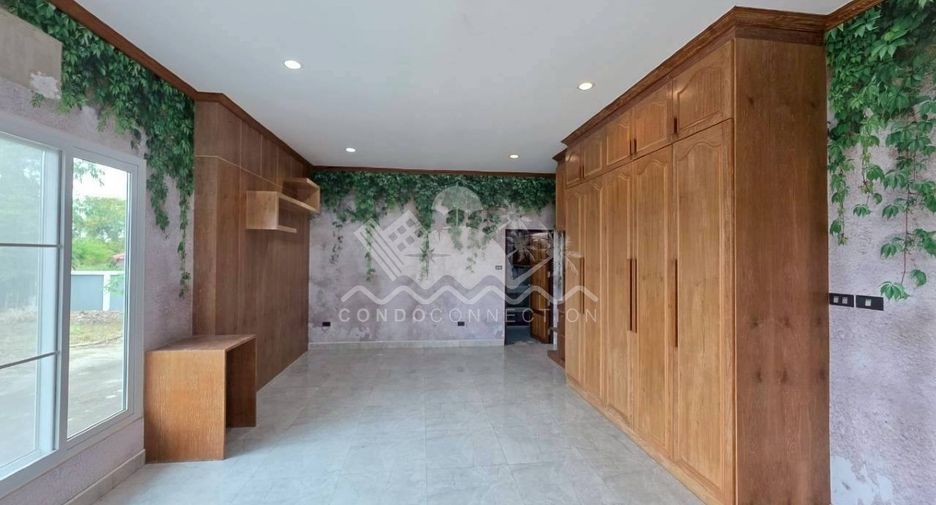 Haus zum Kauf mit 3 Zimmer in Sattahip, Chonburi