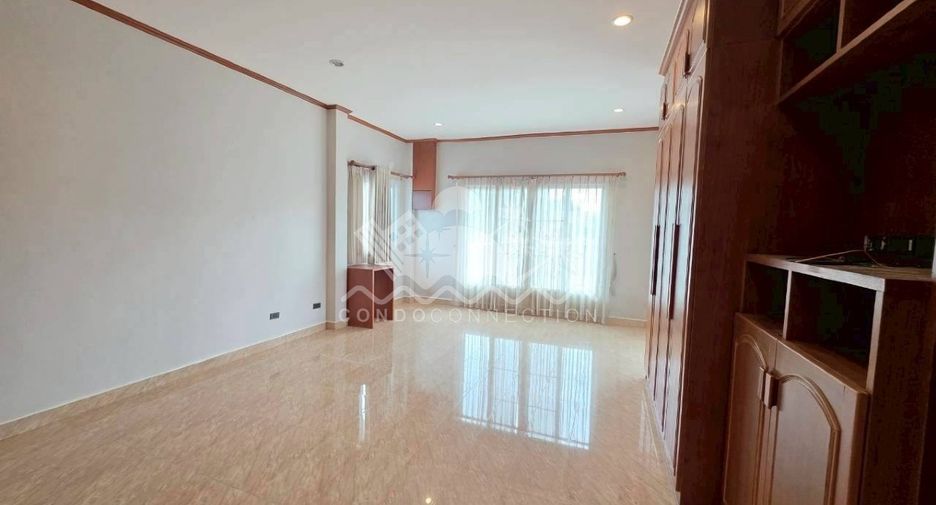 Haus zum Kauf mit 3 Zimmer in Sattahip, Chonburi