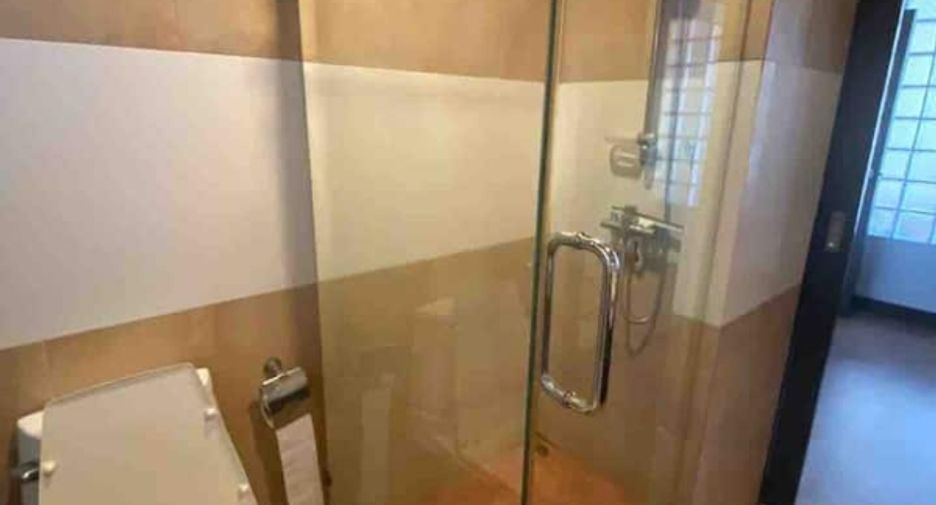 À vendre 4 chambres maison à Sattahip, Chonburi