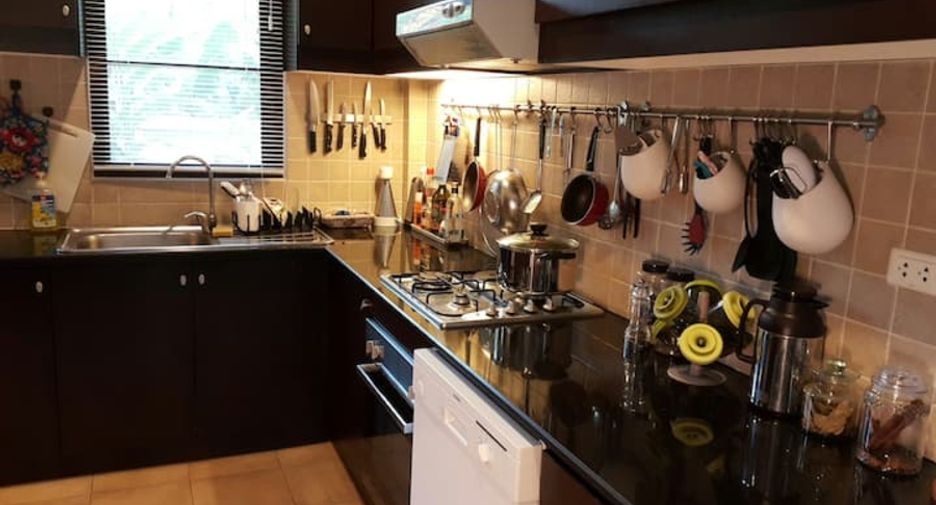 À vendre 4 chambres maison à Sattahip, Chonburi