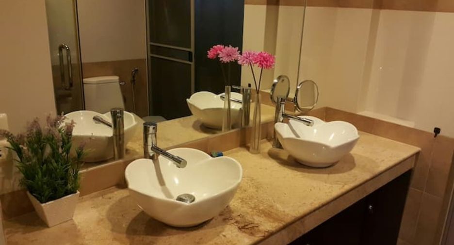 À vendre 4 chambres maison à Sattahip, Chonburi