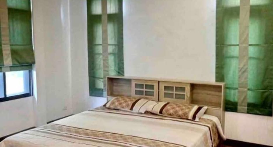 À vendre 4 chambres maison à Sattahip, Chonburi