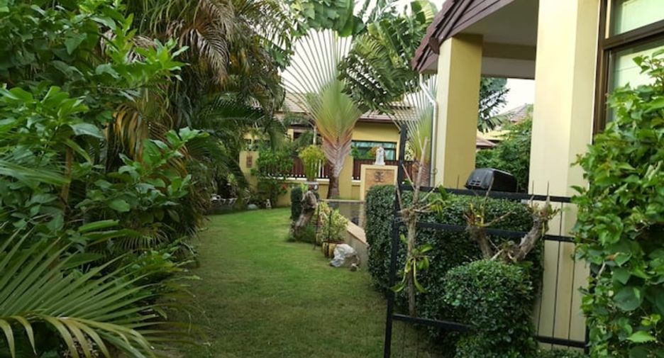 À vendre 4 chambres maison à Sattahip, Chonburi