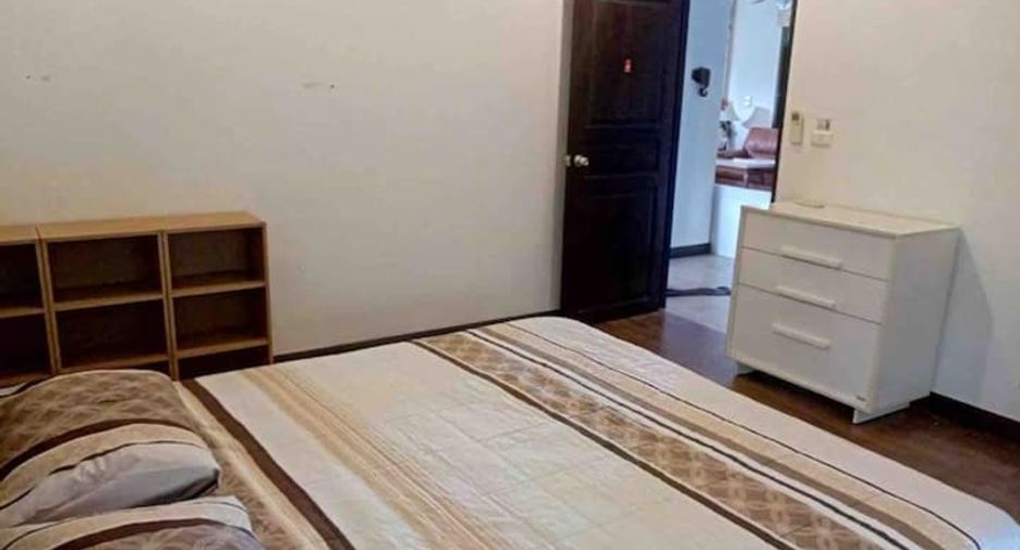 À vendre 4 chambres maison à Sattahip, Chonburi