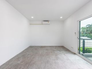 For sale 4 bedrooms house in Bang Saray, Pattaya