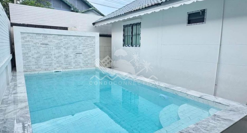 For sale 3 bedrooms house in East Pattaya, Pattaya
