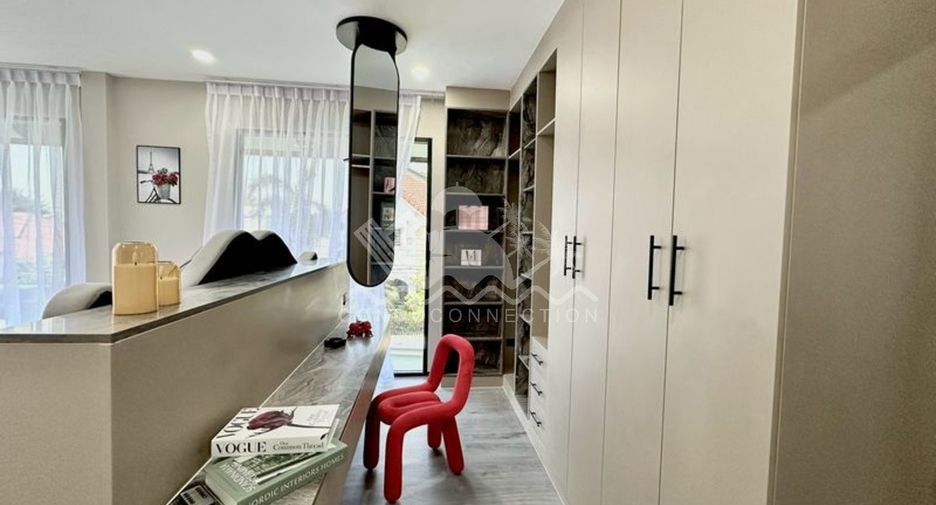 For sale 5 ベッドルーム house in East Pattaya, Pattaya