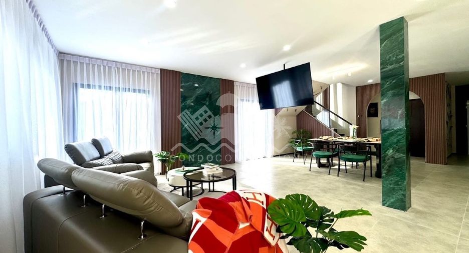 For sale 5 ベッドルーム house in East Pattaya, Pattaya
