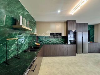 Casa en venta de 5 habitaciones en Bang Lamung, Chonburi