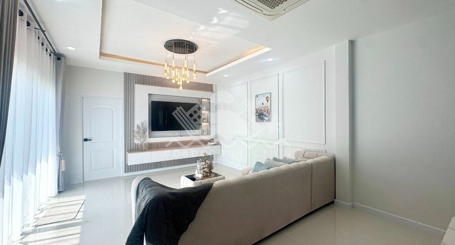 Haus zum Kauf mit 3 Zimmer in East Pattaya, Pattaya