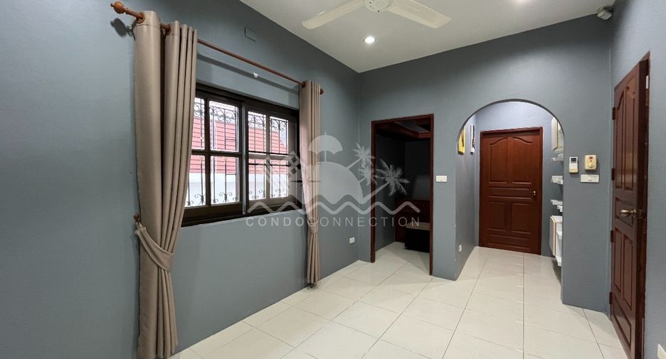 For rent 5 bedrooms house in Bang Lamung, Chonburi