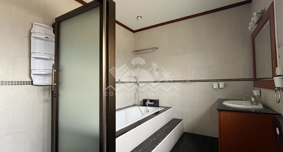 For rent 5 bedrooms house in Bang Lamung, Chonburi