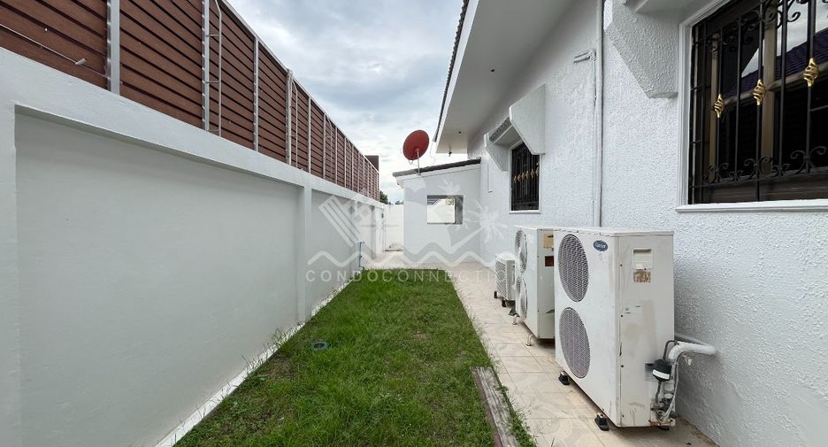 For rent 5 bedrooms house in Bang Lamung, Chonburi