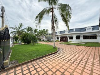 For Rent 5 Bedroom House In Bang Lamung, Chonburi