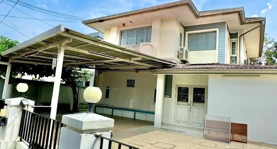 À vendre 4 chambres maison à Jomtien, Pattaya