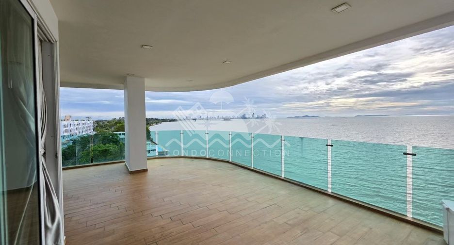 For sale 2 bedrooms condo in North Pattaya, Pattaya