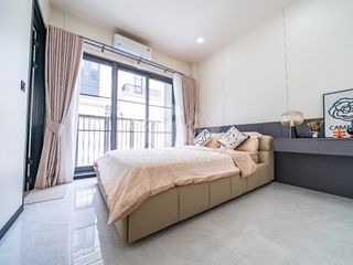 Casa en venta de 5 habitaciones en Bang Lamung, Chonburi