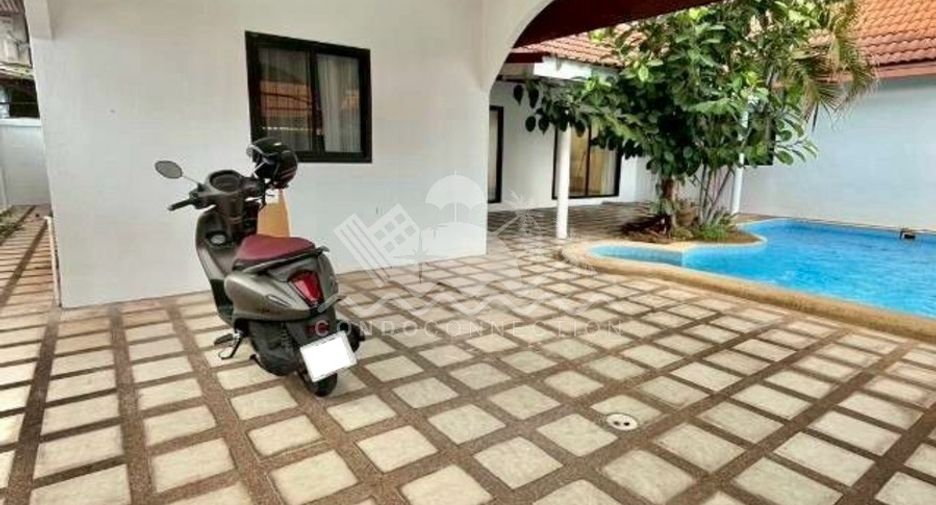 For sale 3 ベッドルーム house in East Pattaya, Pattaya