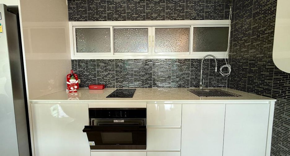 Wohnung zum Kauf mit 1 Zimmer in Sattahip, Chonburi