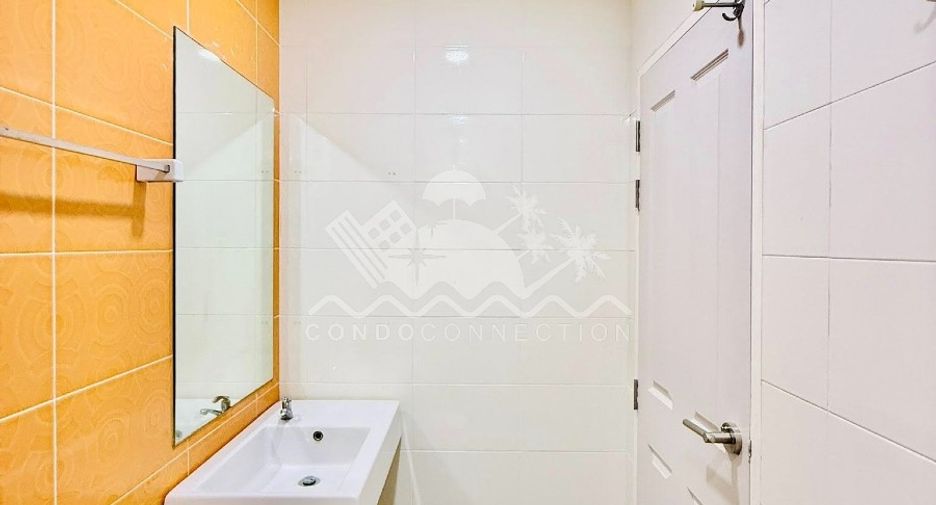 For sale 1 bed condo in Bang Lamung, Chonburi