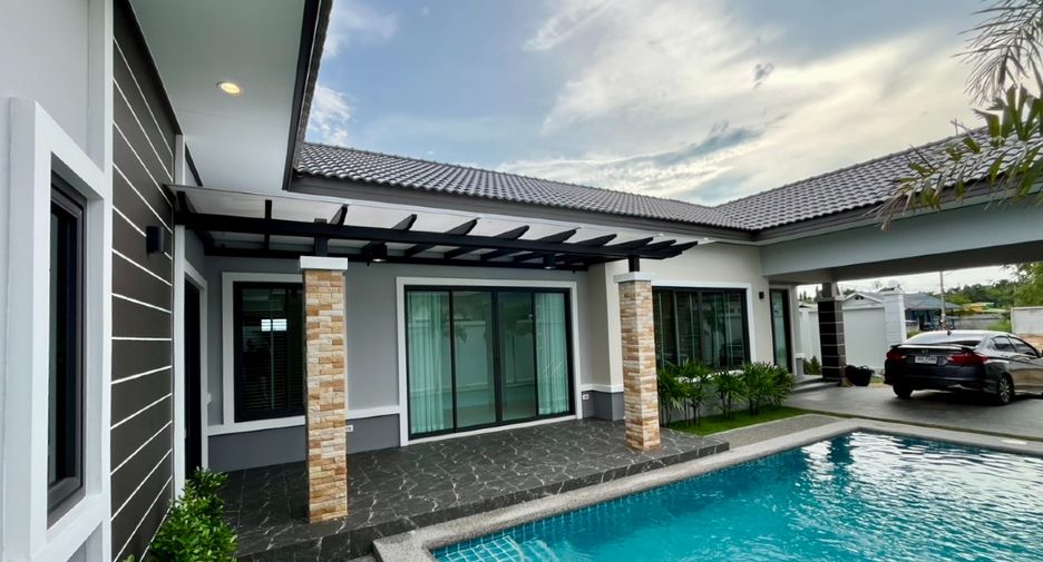 For sale 3 bedrooms house in Huay Yai, Pattaya