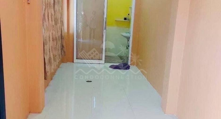 Продажа 4 спальни дом в Банг Ламунг, Чонбури