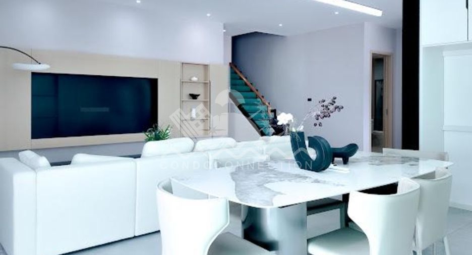 For sale 5 bedrooms house in Pratumnak, Pattaya