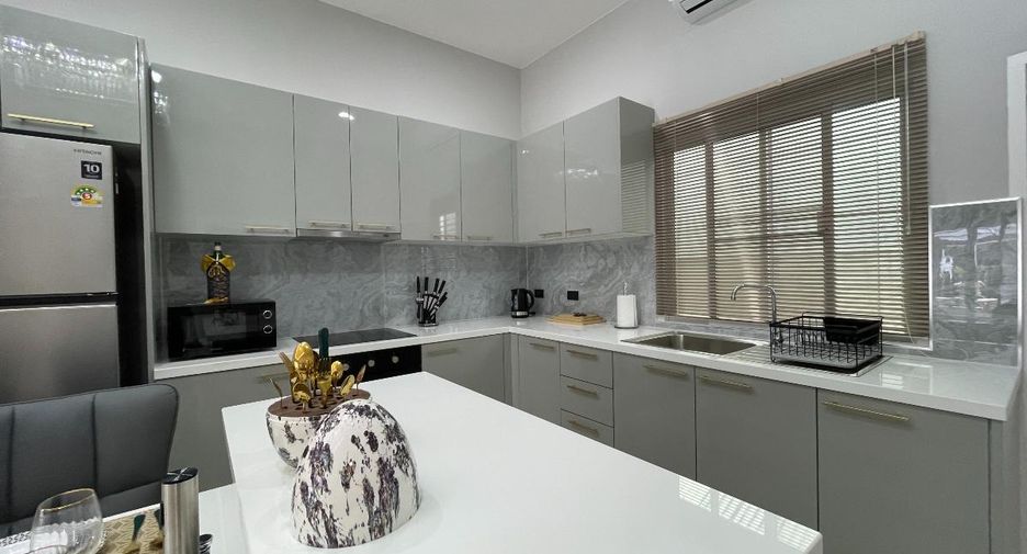 À vendre 3 chambres maison à Huay Yai, Pattaya