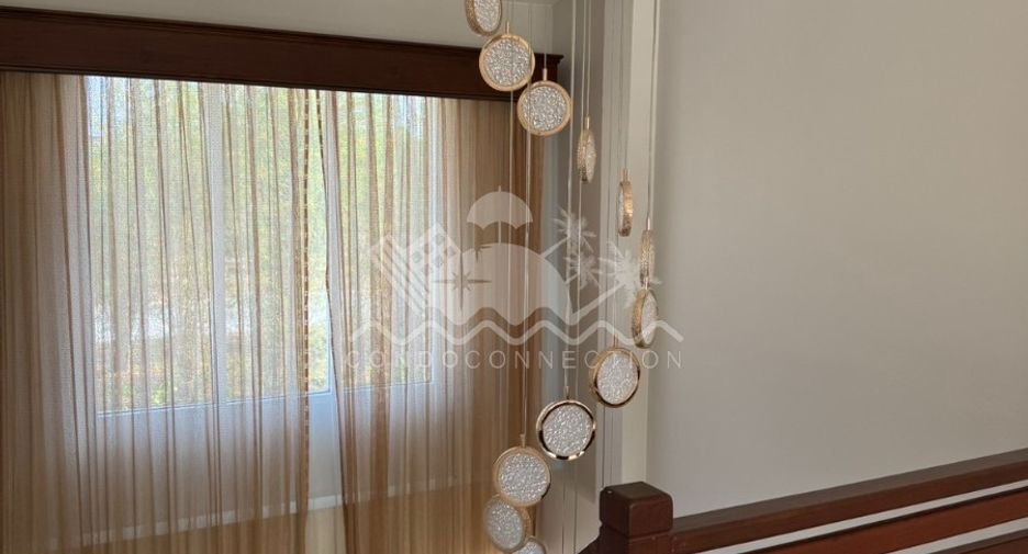 For rent 4 bedrooms house in East Pattaya, Pattaya