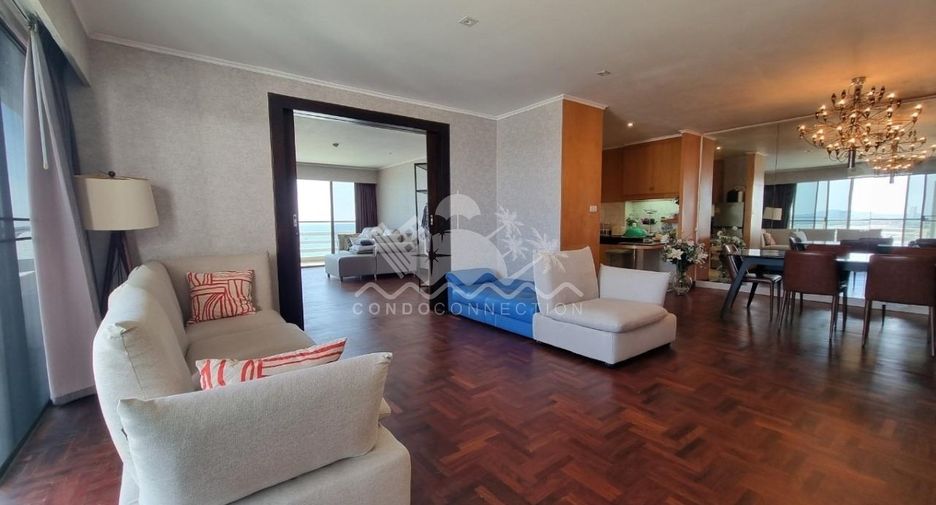 For rent 3 bedrooms condo in Sattahip, Chonburi