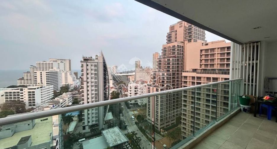 Condo en venta de 2 habitaciones en Pratumnak, Pattaya