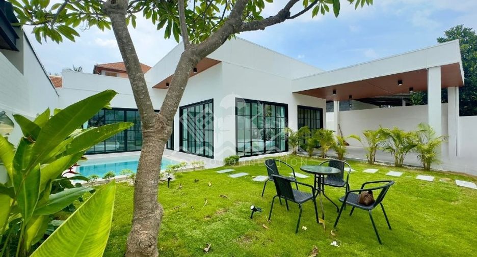 For rent 3 bedrooms house in East Pattaya, Pattaya