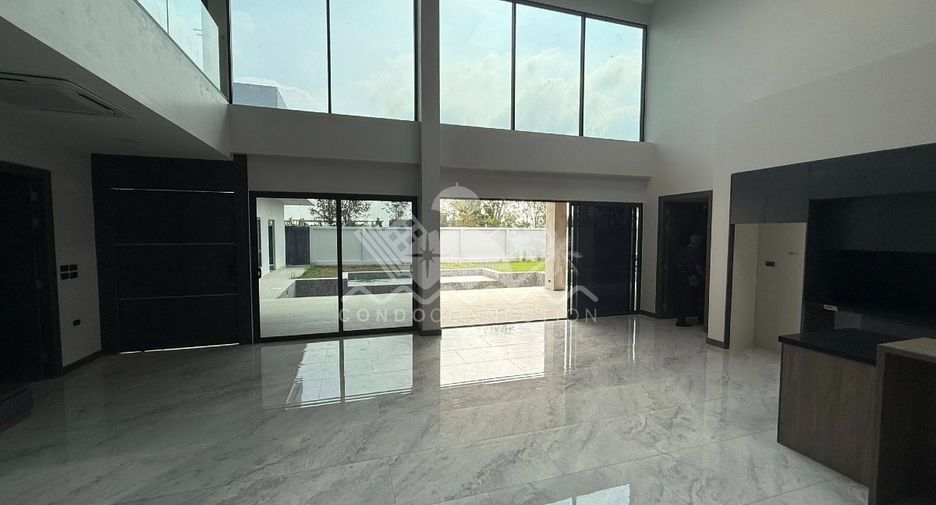 For sale 7 ベッドルーム house in East Pattaya, Pattaya
