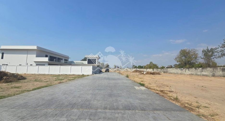 For sale 7 ベッドルーム house in East Pattaya, Pattaya