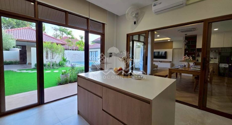 Аренда 4 спальни дом в Huay Yai, Паттайя