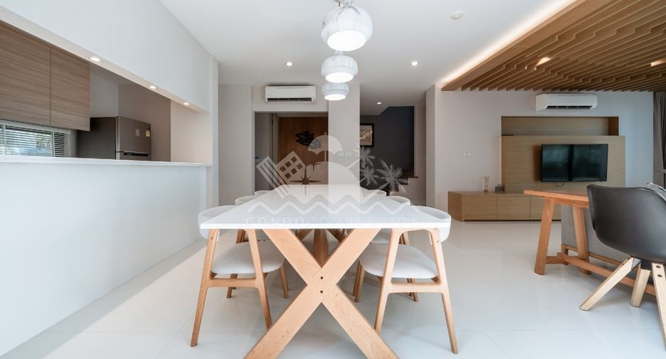 For sale 3 bedrooms house in Sattahip, Chonburi