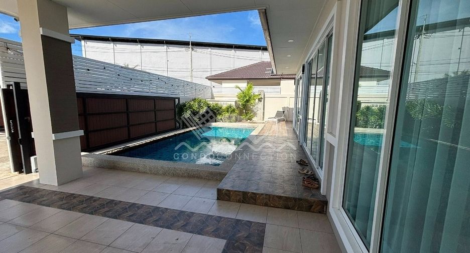 For sale 3 bedrooms house in Huay Yai, Pattaya