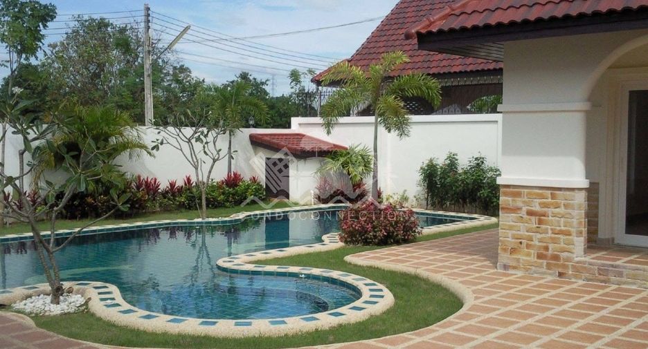 Haus zur Miete mit 3 Zimmer in Bang Lamung, Chonburi