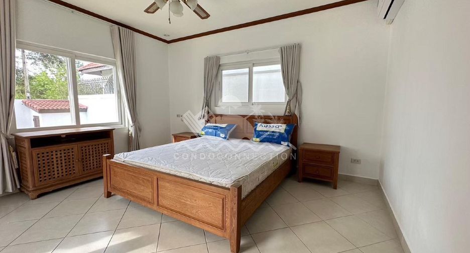 Haus zur Miete mit 3 Zimmer in Bang Lamung, Chonburi