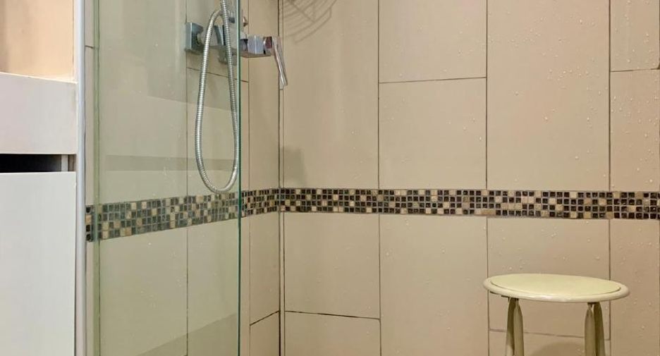 For sale 1 bed condo in Pratumnak, Pattaya