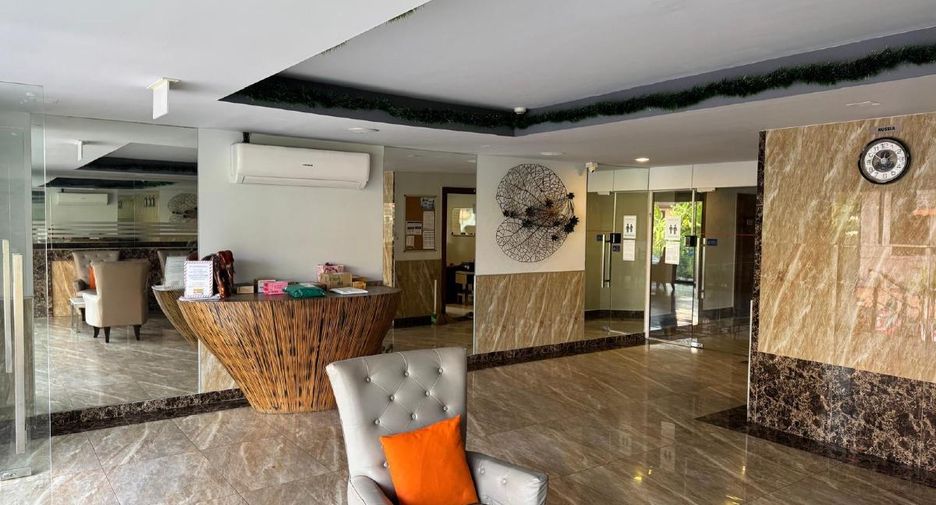 For sale 1 bed condo in Pratumnak, Pattaya