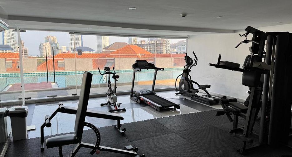 For sale 1 bed condo in Pratumnak, Pattaya