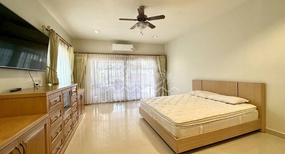 À louer 3 chambres maison à East Pattaya, Pattaya