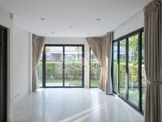 For sale 4 bedrooms house in Prawet, Bangkok