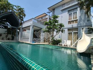 For sale and for rent 4 bedrooms house in Jomtien, Pattaya