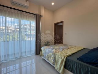À louer 4 chambres maison à Bang Lamung, Chonburi