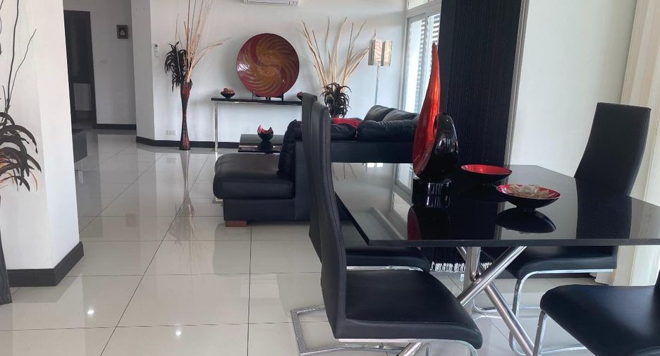 À vendre 2 chambres condo à Sattahip, Chonburi