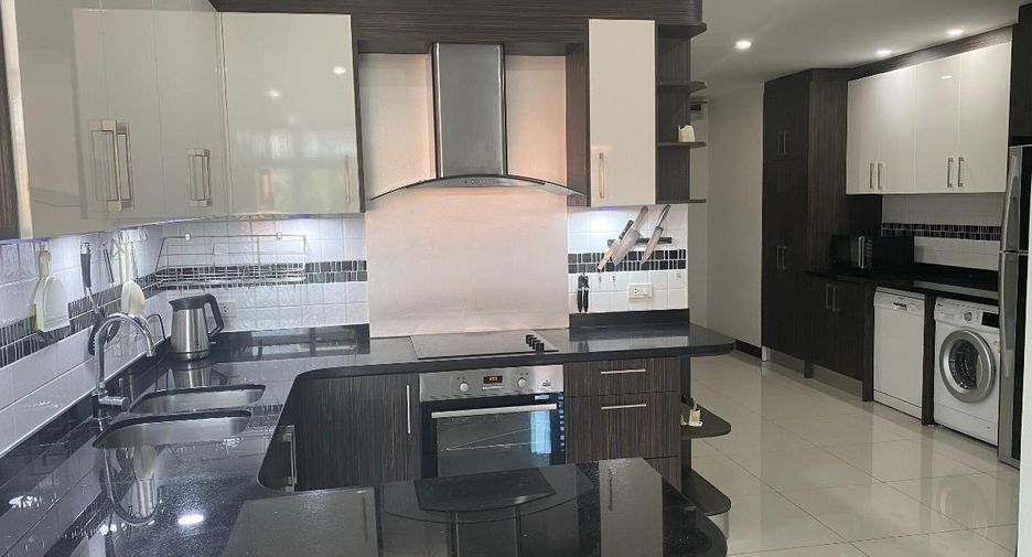 À vendre 2 chambres condo à Sattahip, Chonburi