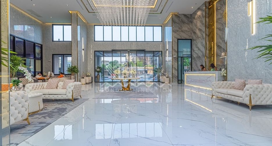For sale 2 bedrooms condo in South Pattaya, Pattaya