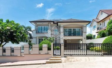 À vendre et à louer 4 chambres maison à East Pattaya, Pattaya